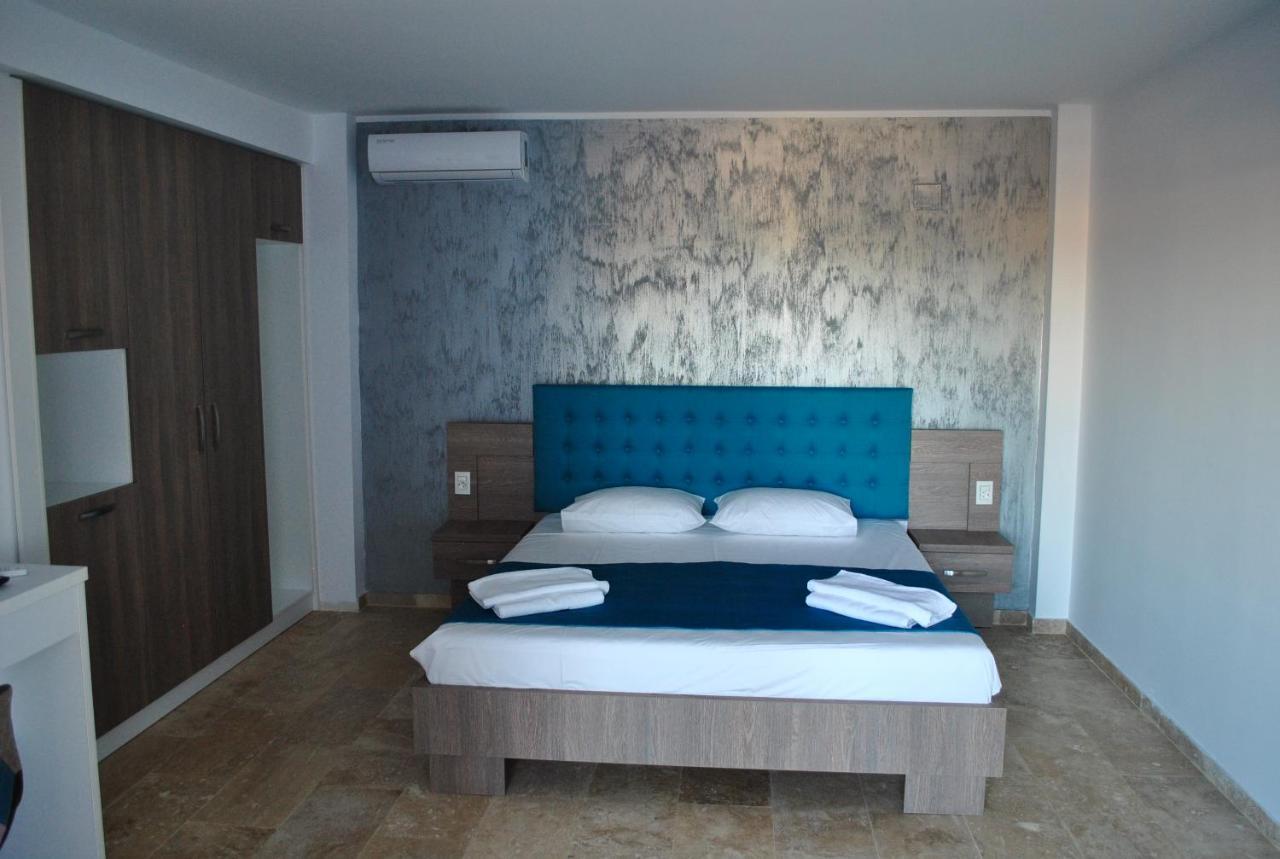 Blue Border Hotell Vama Veche Exteriör bild